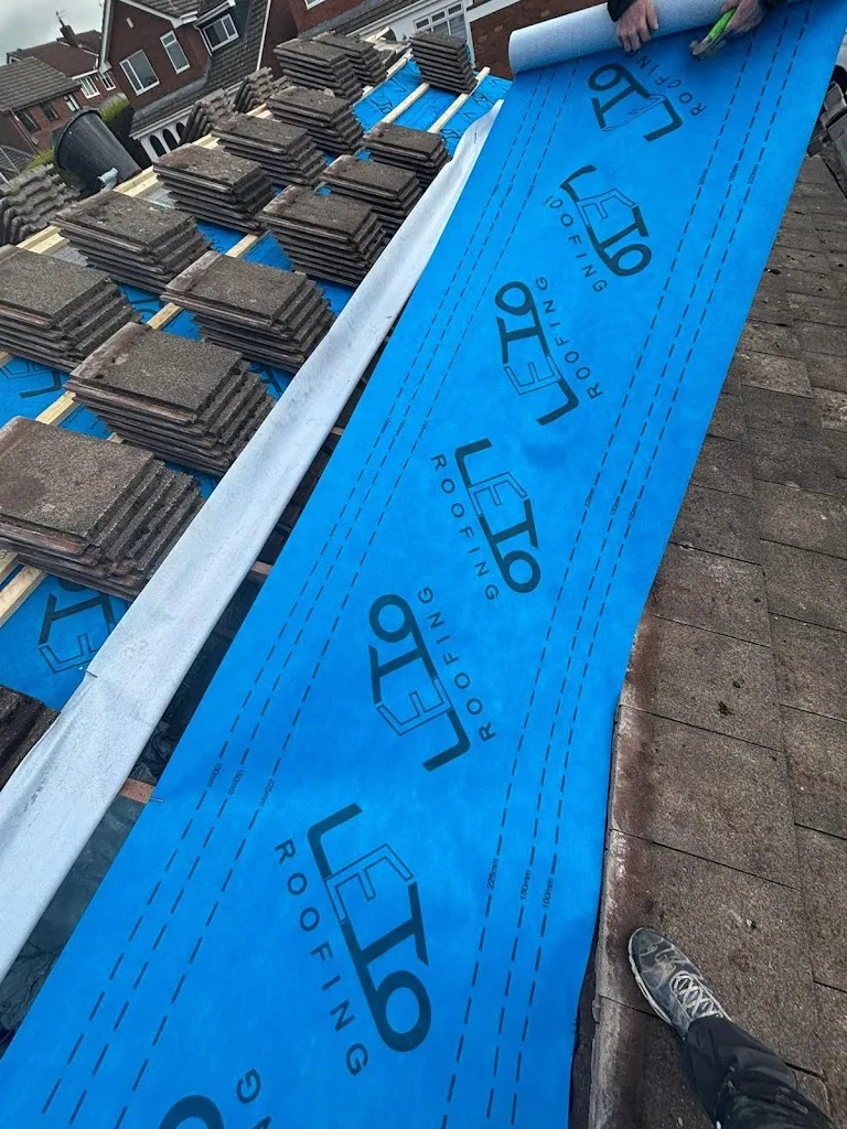 Replacing underlay on leaking roof